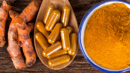 Curcumine : bienfaits, utilisation et précautions