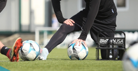 Nutrition pour les footballeurs – que manger avant un match? - BioTechUSA